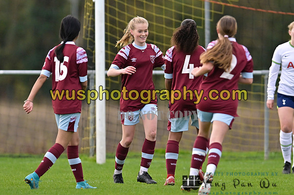 20221119-100941 Tottenham Hotspur Women FC Academy U15 v West Ham United Academy Girls U15