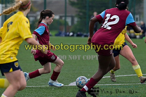 20241109-113308 West Ham United Performance Claret Girls U14 v Oxford United Girls U14