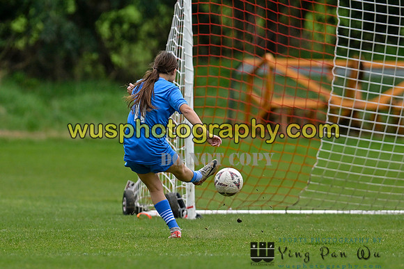 20241012-141326 Welling United Academy Girls U16 v Camden Town WFC U16 Blue