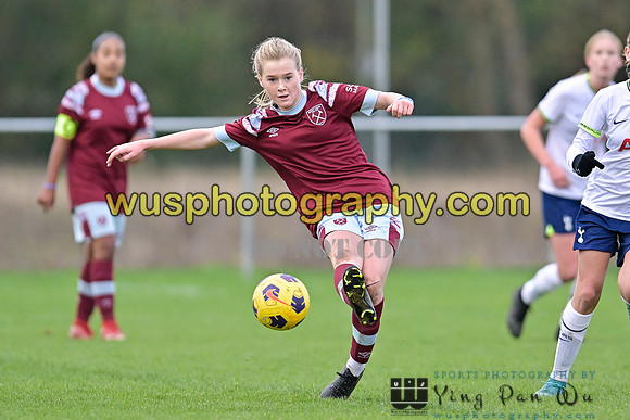20221119-113813 Tottenham Hotspur Women FC Academy U15 v West Ham United Academy Girls U15