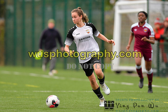 20211211-115053A West Ham United Academy Girls U16 v London Bees Academy U16