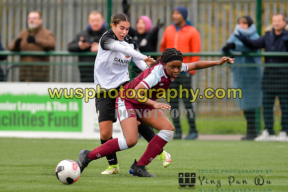 20211211-120836C West Ham United Academy Girls U16 v London Bees Academy U16