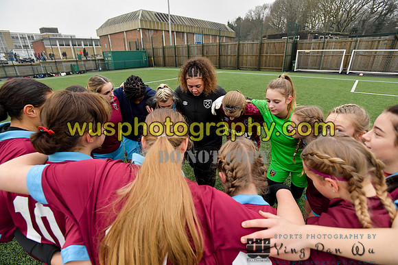 20220115-144429 West Ham United Performance Girls U16 v London City Lionesses U16