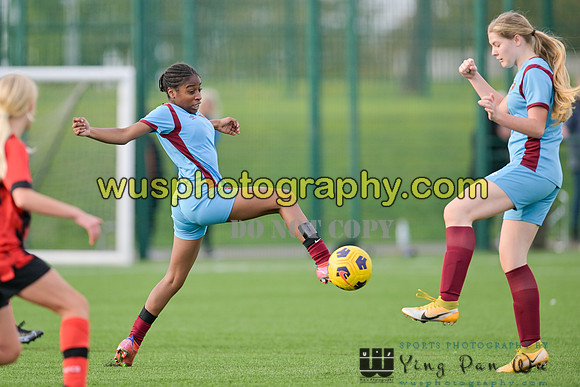 20221022-152732C West Ham United Performance Girls U15 v PLYR Baypoint CF Girls U15