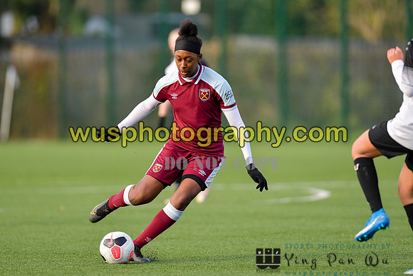 20211211-105534A West Ham United Academy Girls U16 v London Bees Academy U16