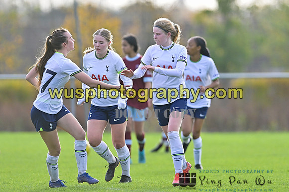 20221119-105431 Tottenham Hotspur Women FC Academy U15 v West Ham United Academy Girls U15