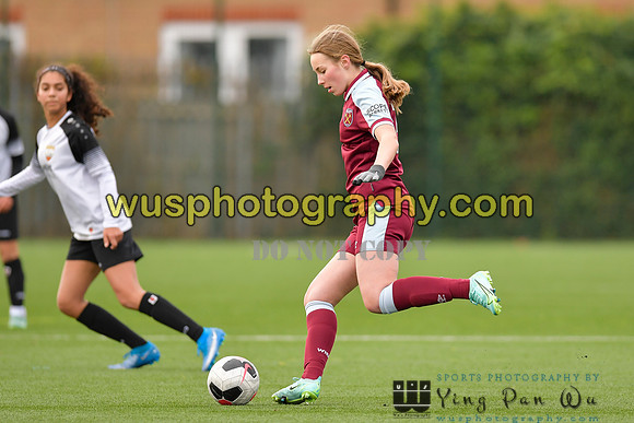 20211211-113610 West Ham United Academy Girls U16 v London Bees Academy U16