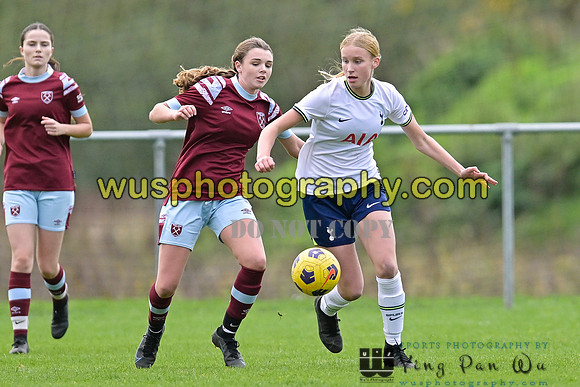 20221119-112420 Tottenham Hotspur Women FC Academy U15 v West Ham United Academy Girls U15