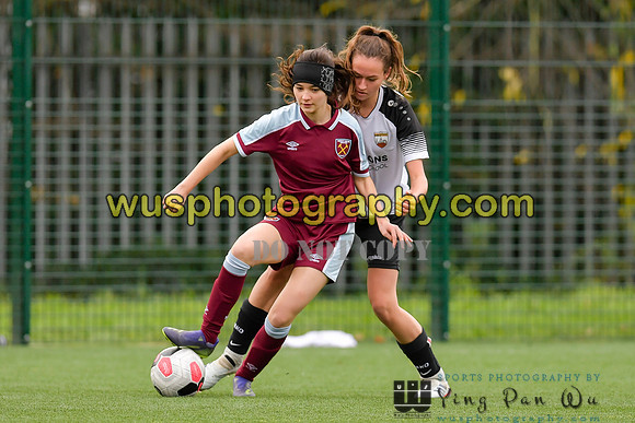 20211211-113511 West Ham United Academy Girls U16 v London Bees Academy U16