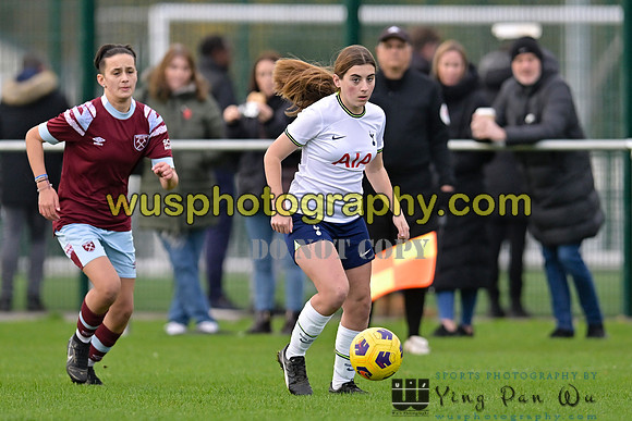 20221119-100338 Tottenham Hotspur Women FC Academy U15 v West Ham United Academy Girls U15