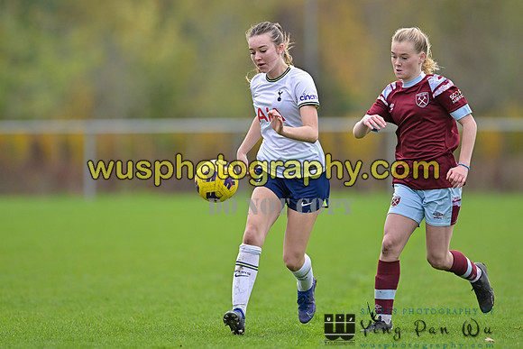 20221119-112437 Tottenham Hotspur Women FC Academy U15 v West Ham United Academy Girls U15
