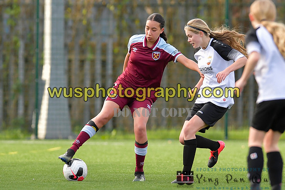 20211211-110805 West Ham United Academy Girls U16 v London Bees Academy U16