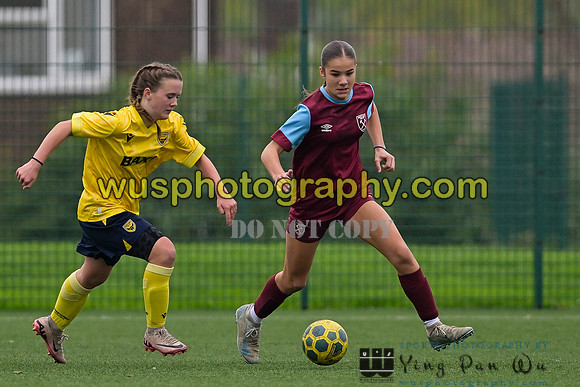20241109-105805 West Ham United Performance Claret Girls U14 v Oxford United Girls U14