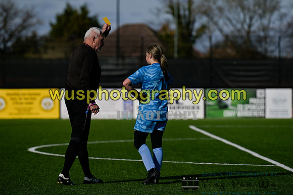 20250301-141624 Cray Wanderers Youth FC Girls U15 v Haywards Heath Town Youth FC Girls U15