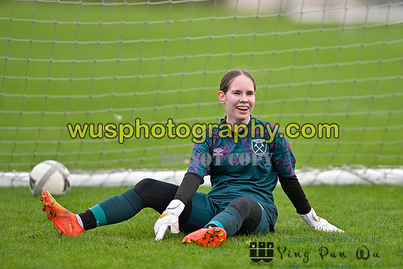 20221119-094701 Tottenham Hotspur Women FC Academy U15 v West Ham United Academy Girls U15