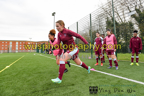 20211211-102844 West Ham United Academy Girls U16 v London Bees Academy U16