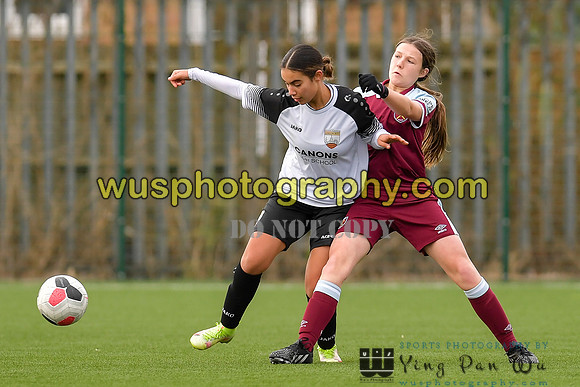 20211211-113407A West Ham United Academy Girls U16 v London Bees Academy U16