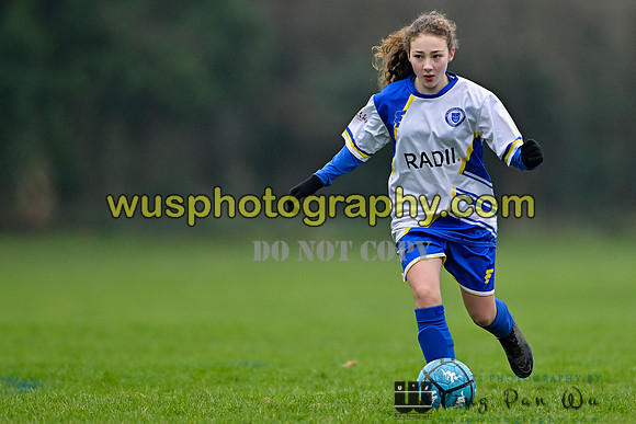 20250118-104109B Haywards Heath Town Youth FC Girls U12 v Whiteley Wanderers FC Girls U12 Kites