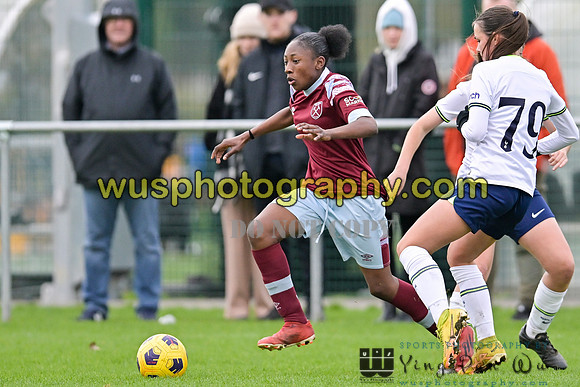 20221119-113509A Tottenham Hotspur Women FC Academy U15 v West Ham United Academy Girls U15
