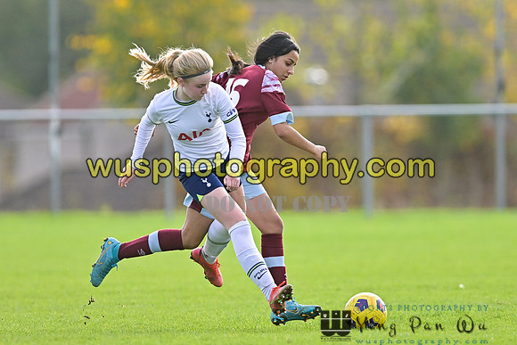 20221119-105327A Tottenham Hotspur Women FC Academy U15 v West Ham United Academy Girls U15
