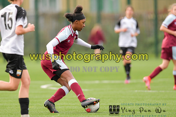 20211211-114345C West Ham United Academy Girls U16 v London Bees Academy U16