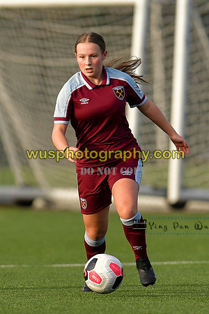 20211211-105347 West Ham United Academy Girls U16 v London Bees Academy U16