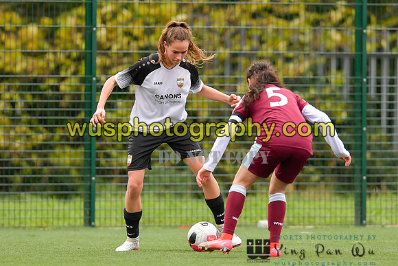 20211211-114628 West Ham United Academy Girls U16 v London Bees Academy U16