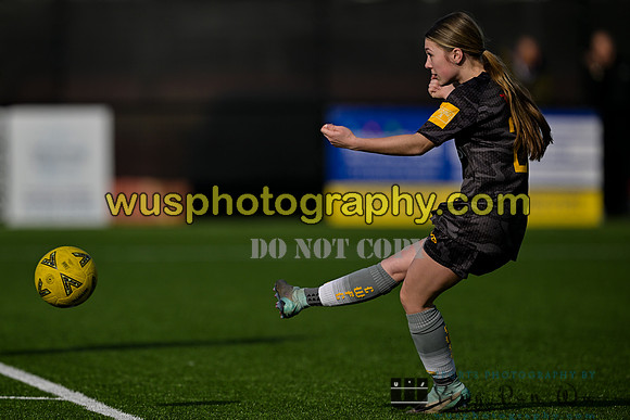 20250301-141702A Cray Wanderers Youth FC Girls U15 v Haywards Heath Town Youth FC Girls U15