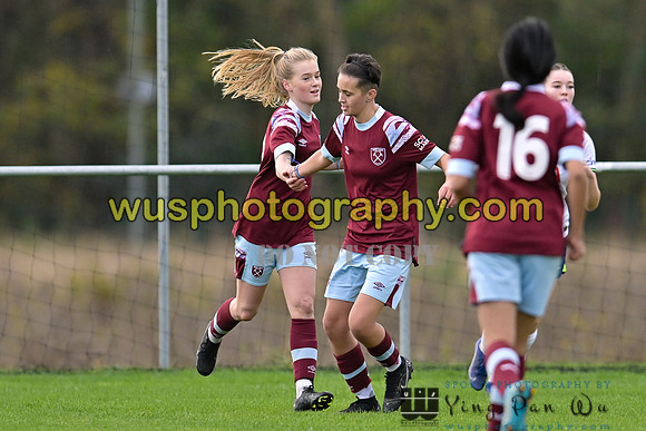 20221119-100938 Tottenham Hotspur Women FC Academy U15 v West Ham United Academy Girls U15