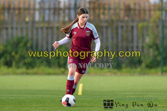 20211211-105401 West Ham United Academy Girls U16 v London Bees Academy U16