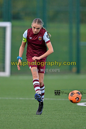 20231104-140656 West Ham United Academy Girls U14 v Watford FC Girls U14