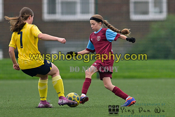 20241109-111739 West Ham United Performance Claret Girls U14 v Oxford United Girls U14