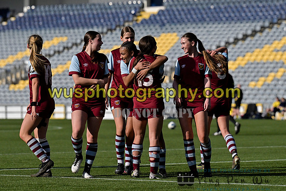 20240420-173012A West Ham United Academy Girls U16 v Oxford United Women U16