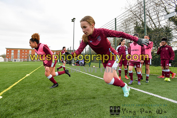20211211-102846A West Ham United Academy Girls U16 v London Bees Academy U16