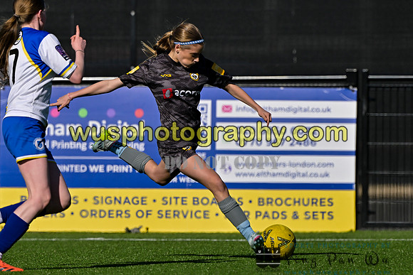 20250301-125953 Cray Wanderers Youth FC Girls U15 v Haywards Heath Town Youth FC Girls U15