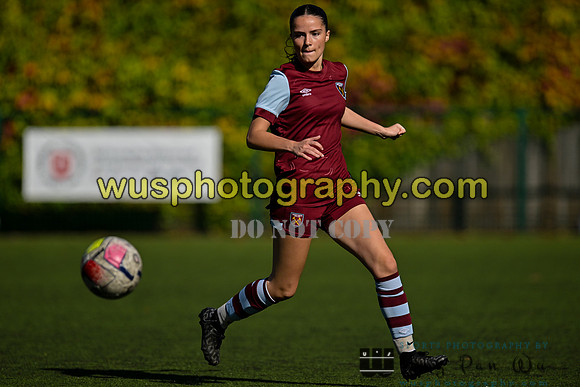20240928-110247 Millwall Lionesses U18 v West Ham United Development U18