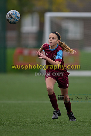 20241109-114505 West Ham United Performance Claret Girls U14 v Oxford United Girls U14