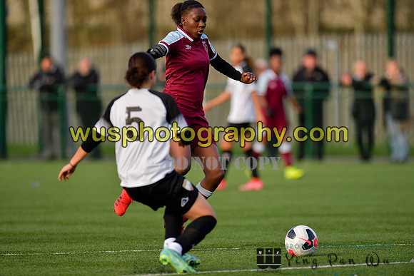 20211211-105558 West Ham United Academy Girls U16 v London Bees Academy U16