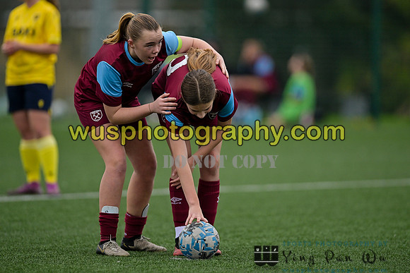 20241109-113336 West Ham United Performance Claret Girls U14 v Oxford United Girls U14