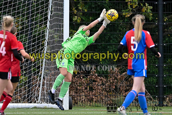 20231118-150830 Charlton Athletic Academy Girls U15 v Crystal Palace FC Girls U16