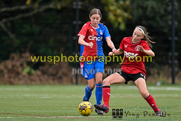 20231118-151542A Charlton Athletic Academy Girls U15 v Crystal Palace FC Girls U16