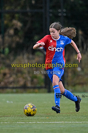 20231118-154058 Charlton Athletic Academy Girls U15 v Crystal Palace FC Girls U16
