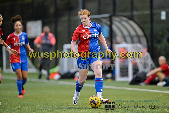 20231118-154119 Charlton Athletic Academy Girls U15 v Crystal Palace FC Girls U16