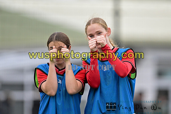 20231118-144138 Charlton Athletic Academy Girls U15 v Crystal Palace FC Girls U16