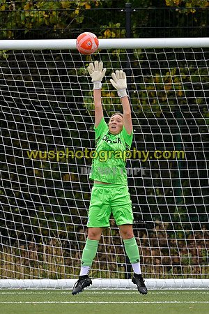 20231118-144418 Charlton Athletic Academy Girls U15 v Crystal Palace FC Girls U16