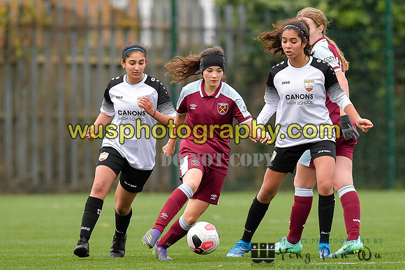 20211211-115944A West Ham United Academy Girls U16 v London Bees Academy U16
