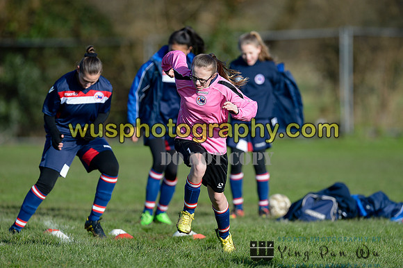 20160130-124827-3 Denham United Girls U13 v Bedwell Rangers FC Girls U13
