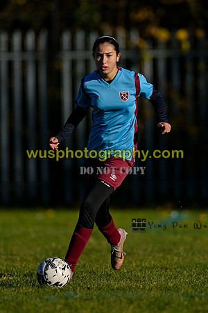 20231125-102809A Millwall Lionesses U12 v West Ham United Performance Girls U12