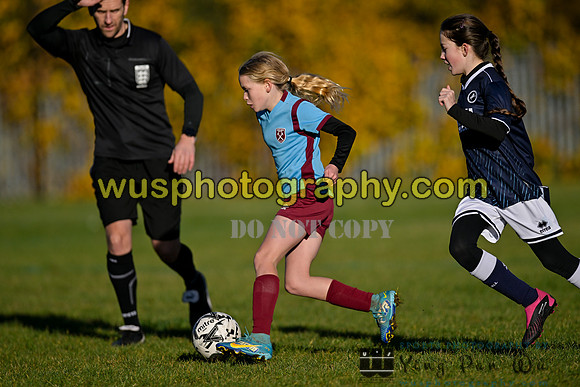 20231125-102851 Millwall Lionesses U12 v West Ham United Performance Girls U12