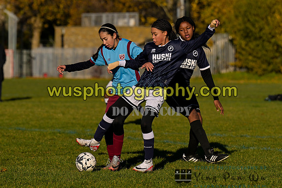 20231125-103142 Millwall Lionesses U12 v West Ham United Performance Girls U12